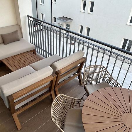 Harmony Suites Bol Exterior photo
